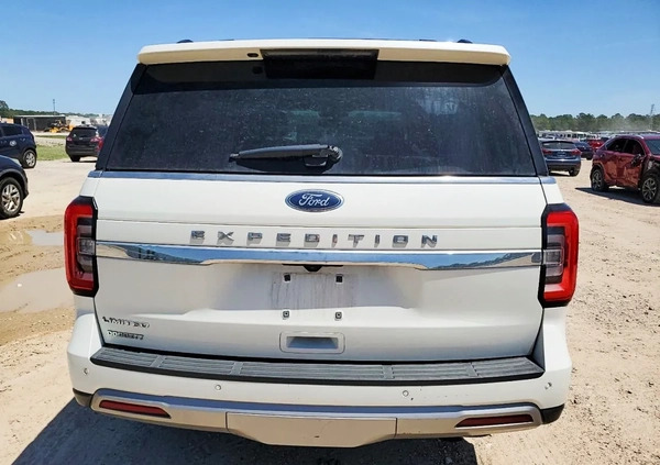 Ford Expedition cena 118000 przebieg: 31000, rok produkcji 2022 z Kunów małe 46